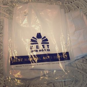 Taekwondo uniform size 0
